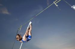 明晨世俱杯焦点战！明尼苏达森林狼迎战上海海港，绝杀或上演(明尼苏达森林狼在哪个城市)