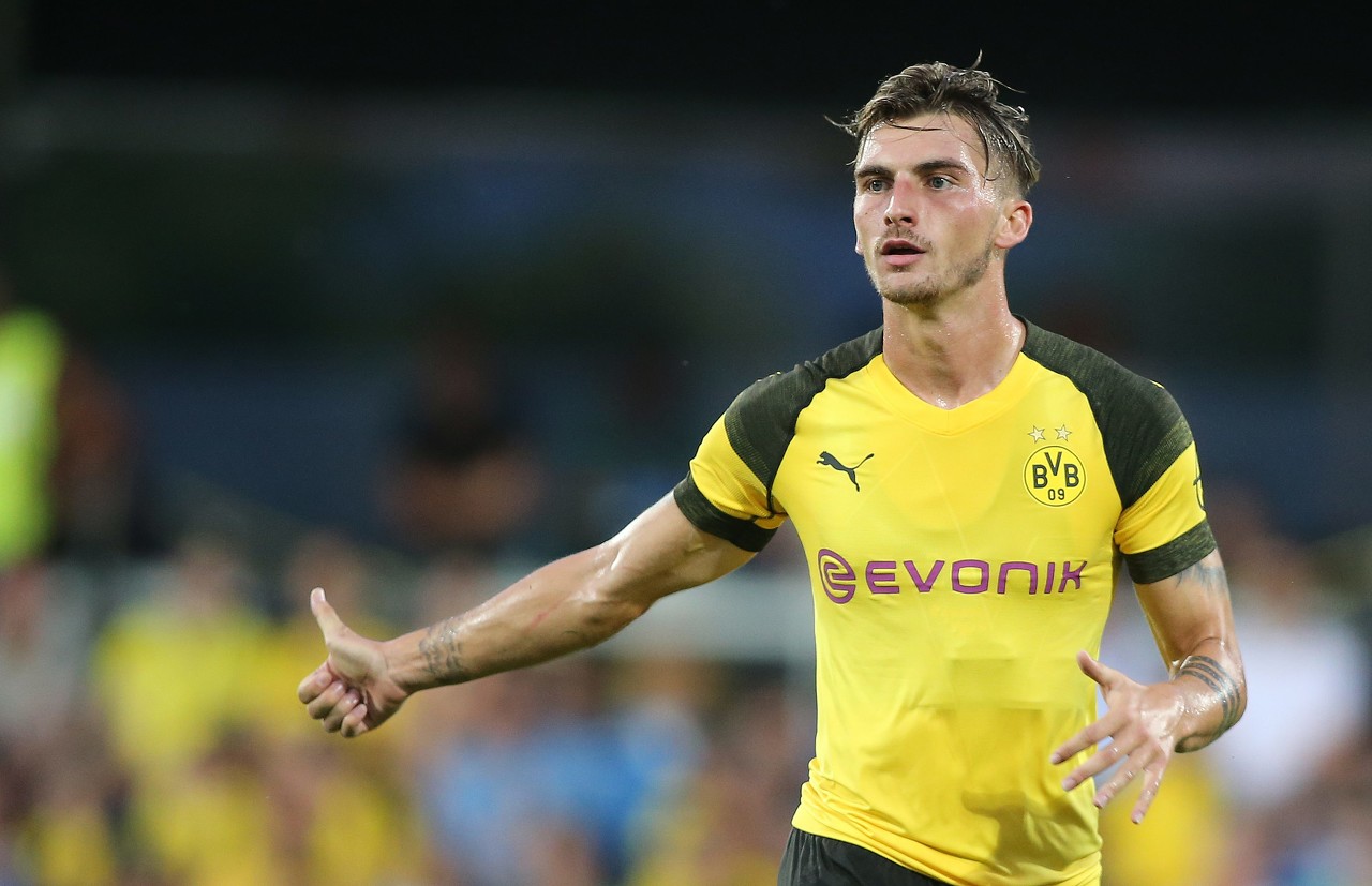  杜兰特空砍37分难阻火箭连败 